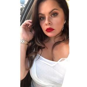 Meet your Posher, Mari